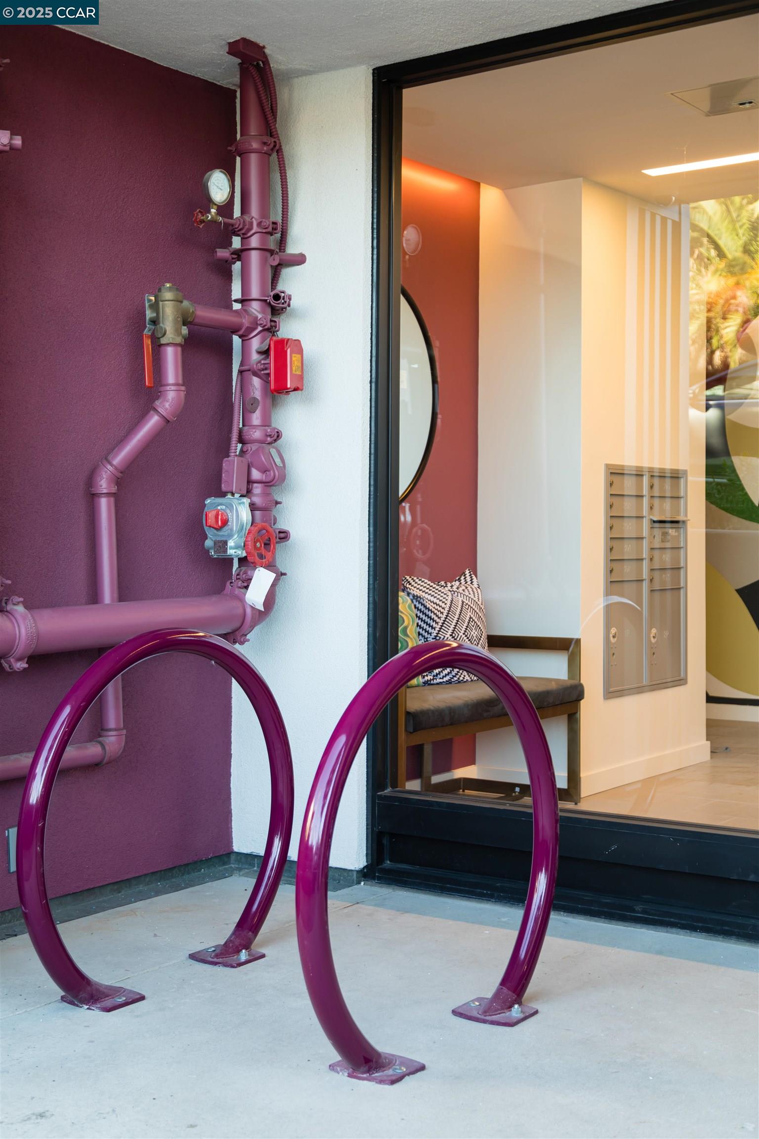 Detail Gallery Image 15 of 28 For 58 Vernon St #201,  Oakland,  CA 94610 - 2 Beds | 2 Baths