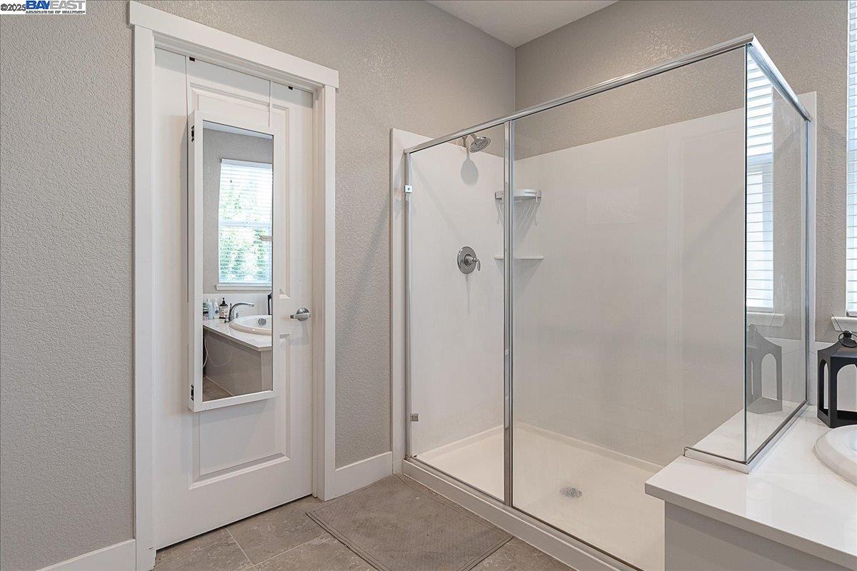 Detail Gallery Image 24 of 32 For 17867 Leto Way, Lathrop,  CA 95330 - 5 Beds | 4 Baths