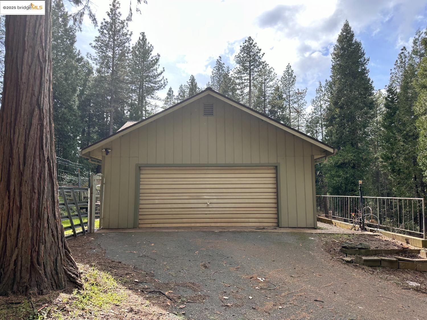 Detail Gallery Image 18 of 34 For 19071 W. Allan, Volcano,  CA 95689 - 3 Beds | 1/1 Baths
