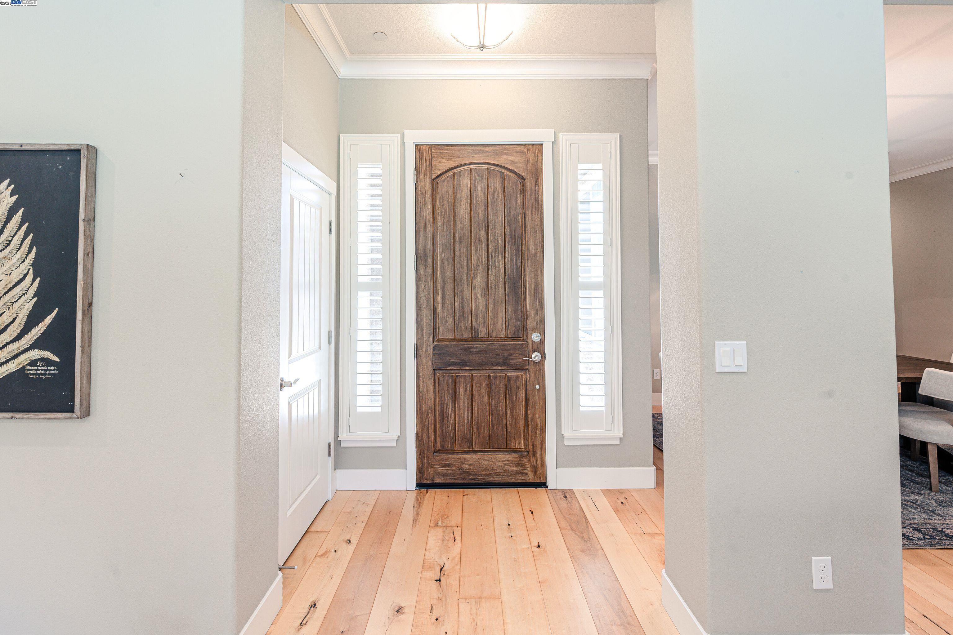 Detail Gallery Image 15 of 33 For 1927 El Portal Dr, Merced,  CA 95340 - 5 Beds | 2/1 Baths