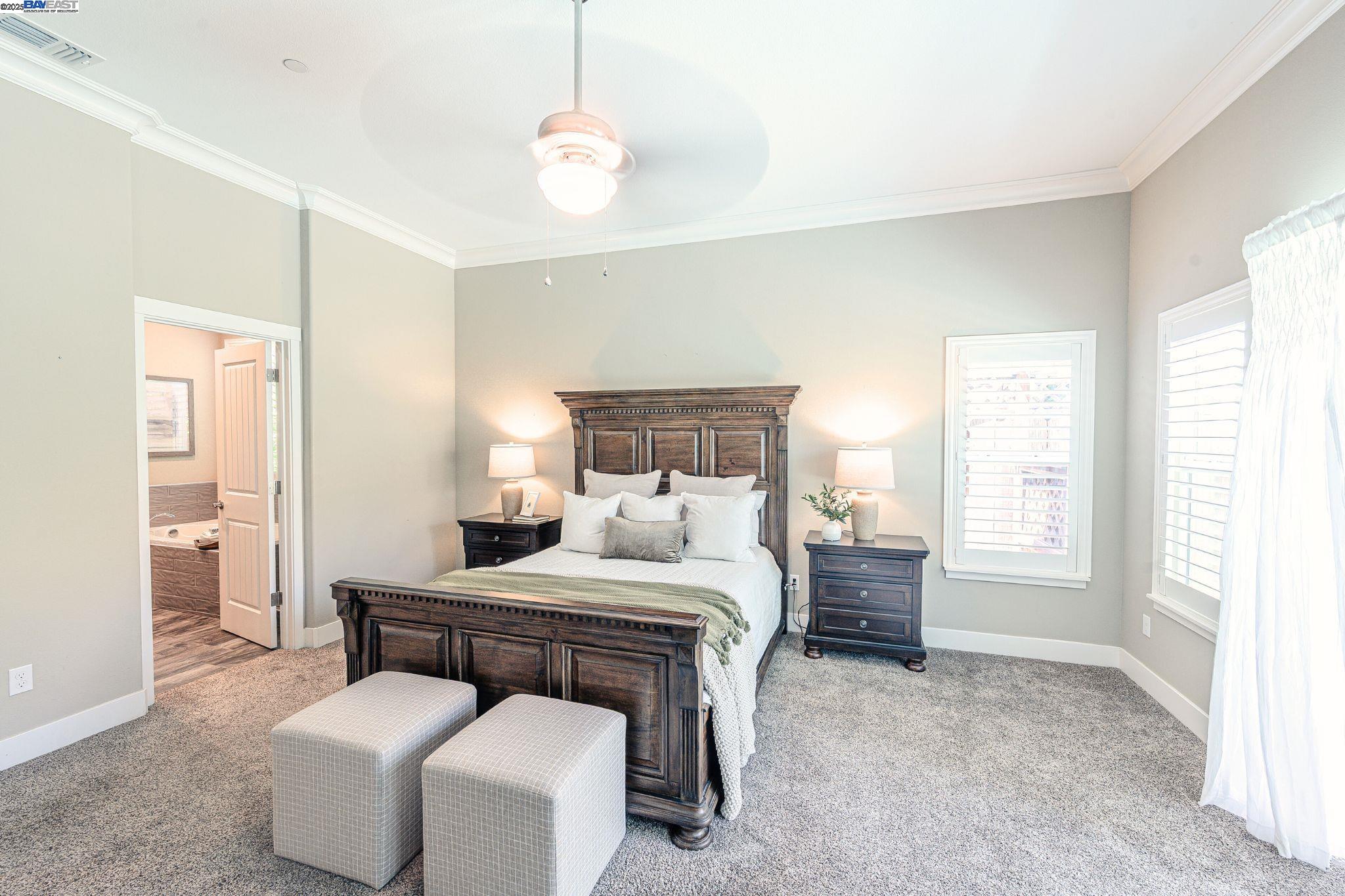 Detail Gallery Image 17 of 33 For 1927 El Portal Dr, Merced,  CA 95340 - 5 Beds | 2/1 Baths