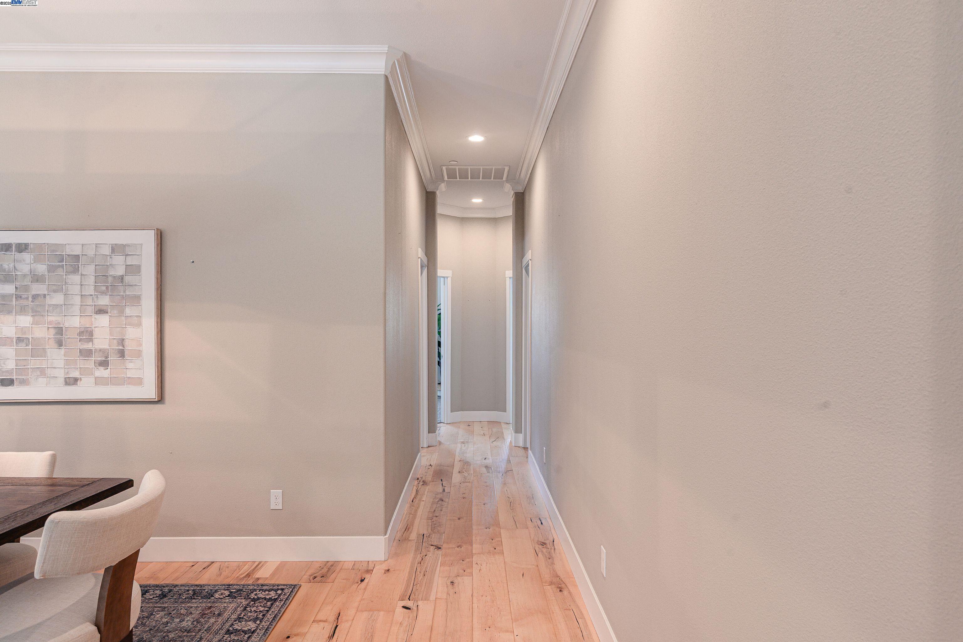 Detail Gallery Image 25 of 33 For 1927 El Portal Dr, Merced,  CA 95340 - 5 Beds | 2/1 Baths