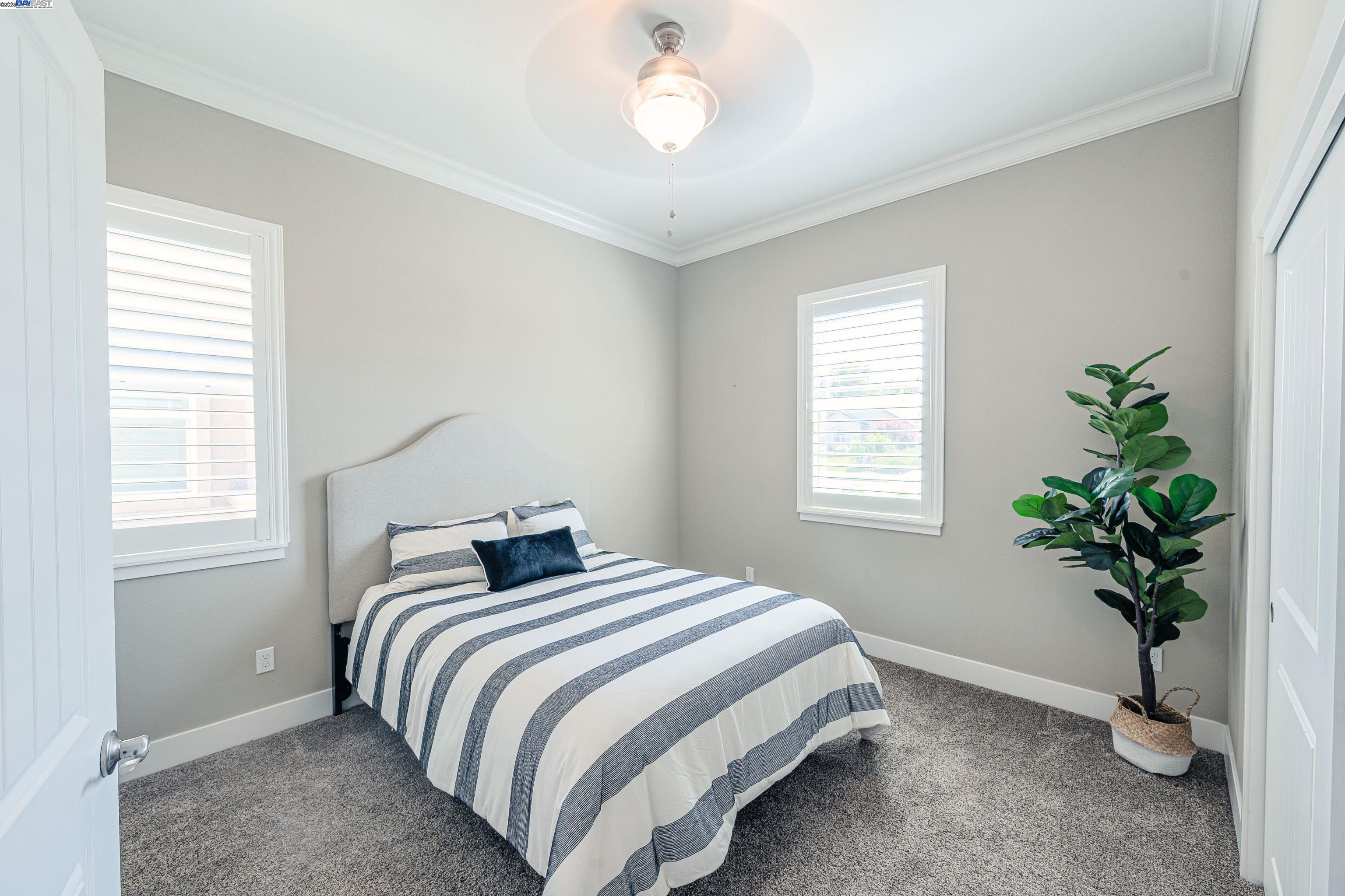 Detail Gallery Image 28 of 33 For 1927 El Portal Dr, Merced,  CA 95340 - 5 Beds | 2/1 Baths