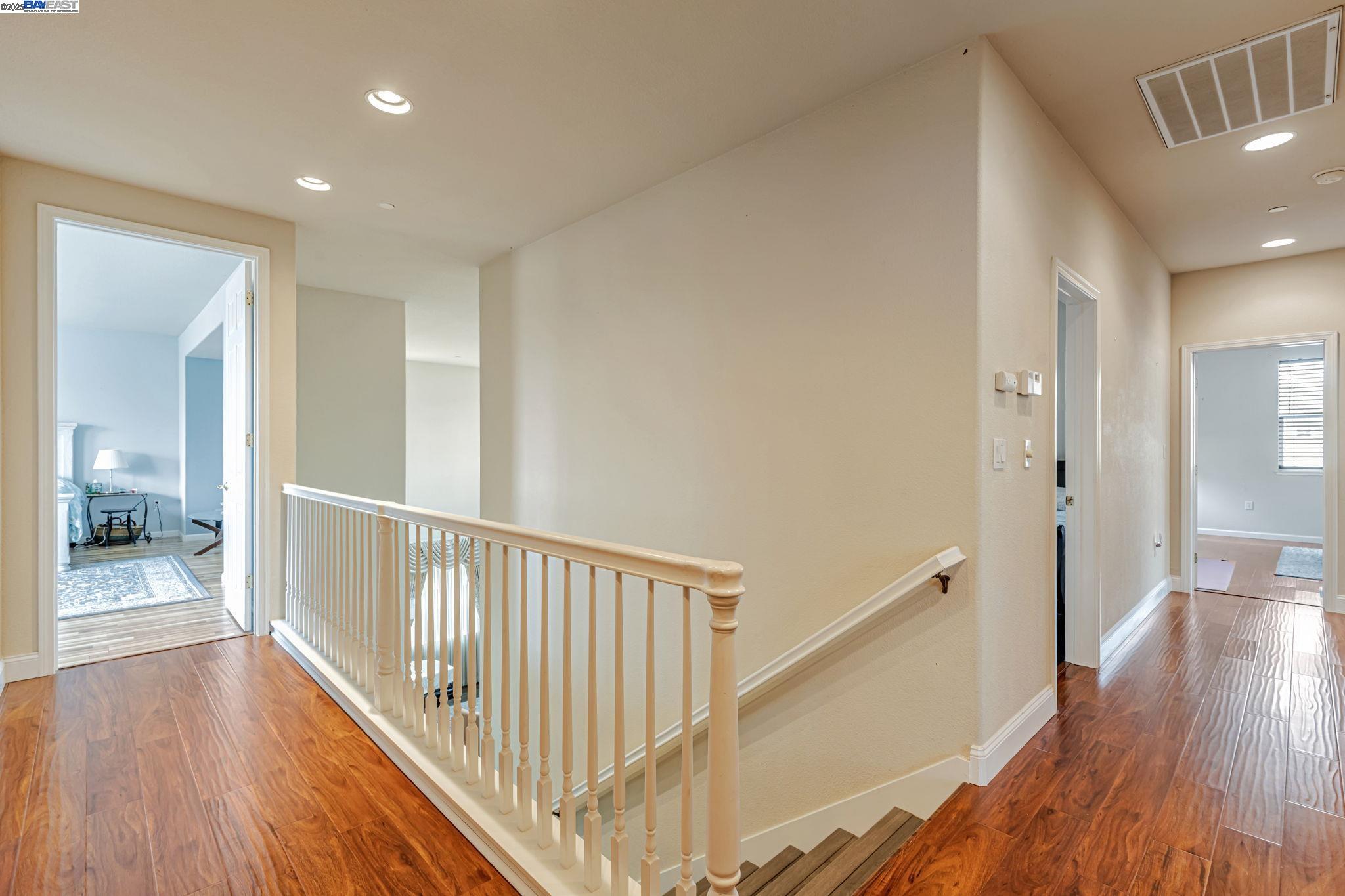 Detail Gallery Image 19 of 59 For 85 via Pescara, American Canyon,  CA 94503 - 6 Beds | 3 Baths