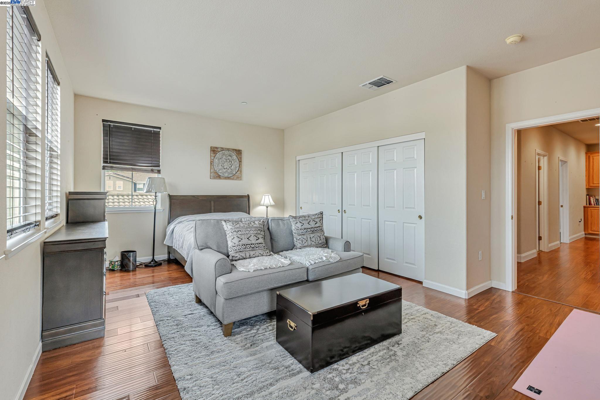 Detail Gallery Image 26 of 59 For 85 via Pescara, American Canyon,  CA 94503 - 6 Beds | 3 Baths