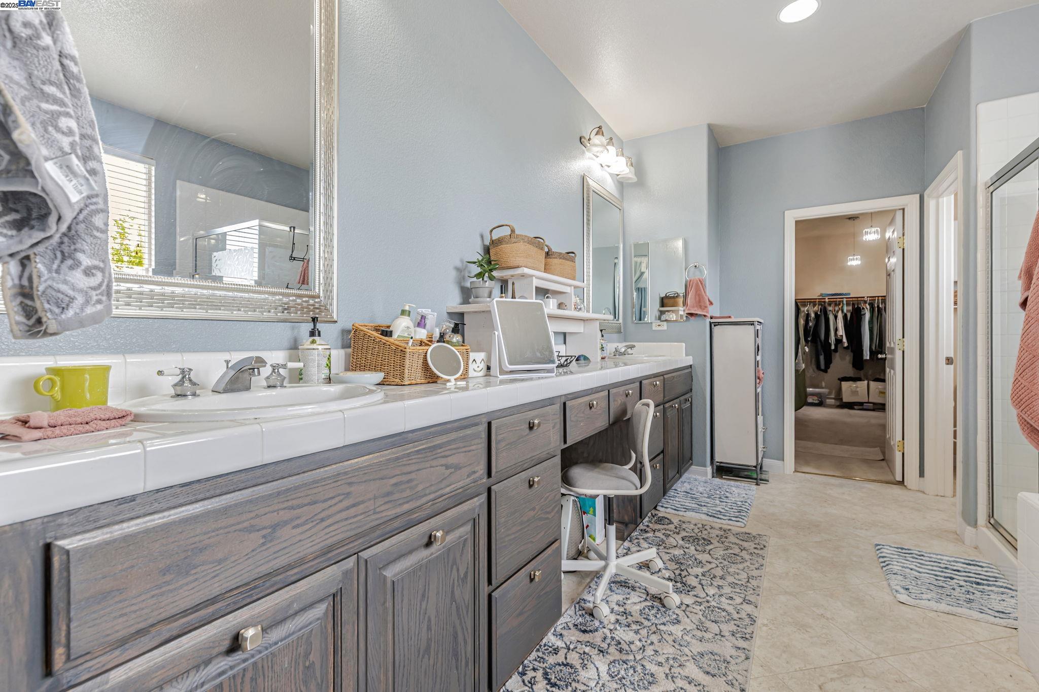 Detail Gallery Image 41 of 59 For 85 via Pescara, American Canyon,  CA 94503 - 6 Beds | 3 Baths