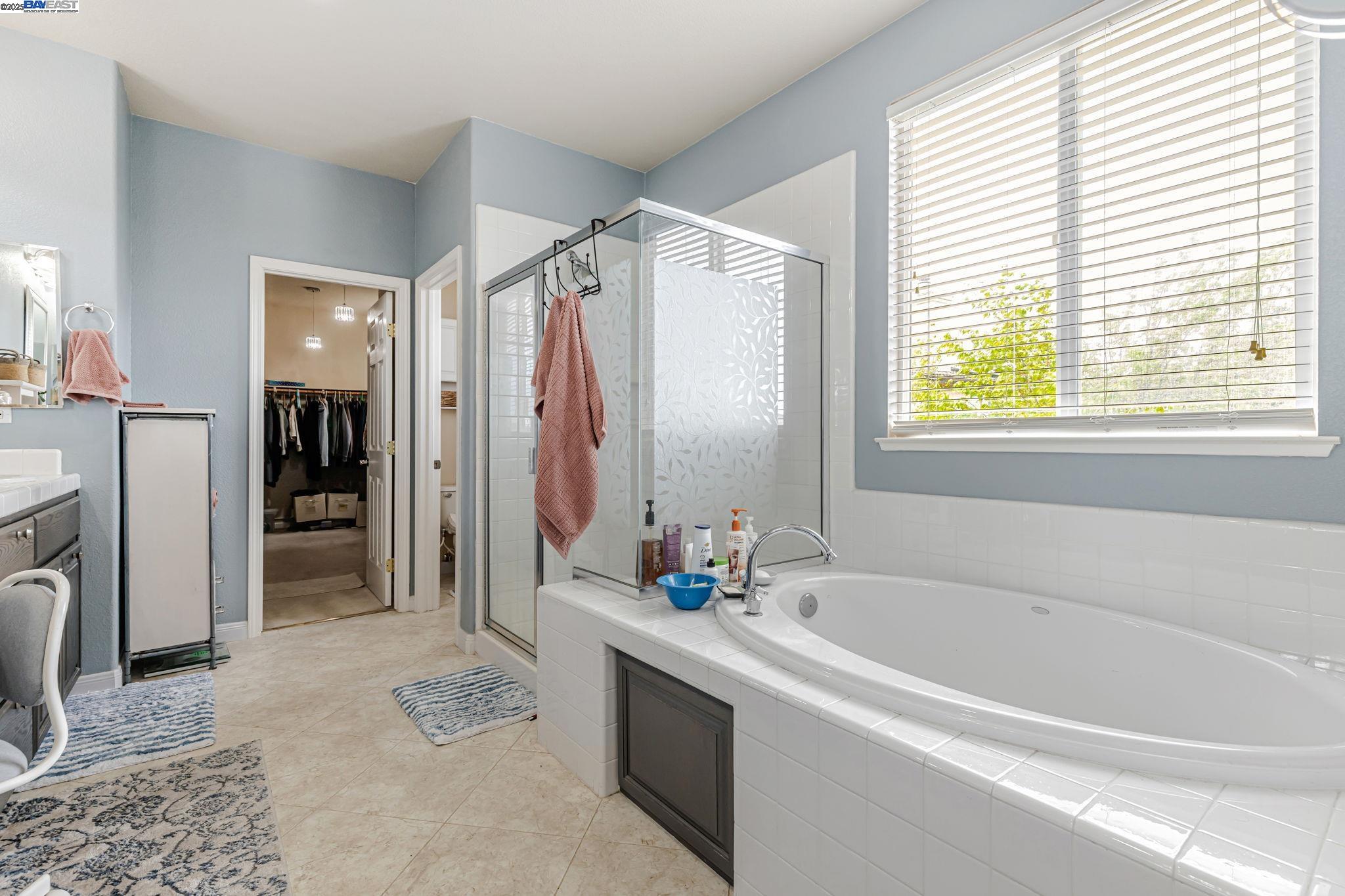 Detail Gallery Image 42 of 59 For 85 via Pescara, American Canyon,  CA 94503 - 6 Beds | 3 Baths