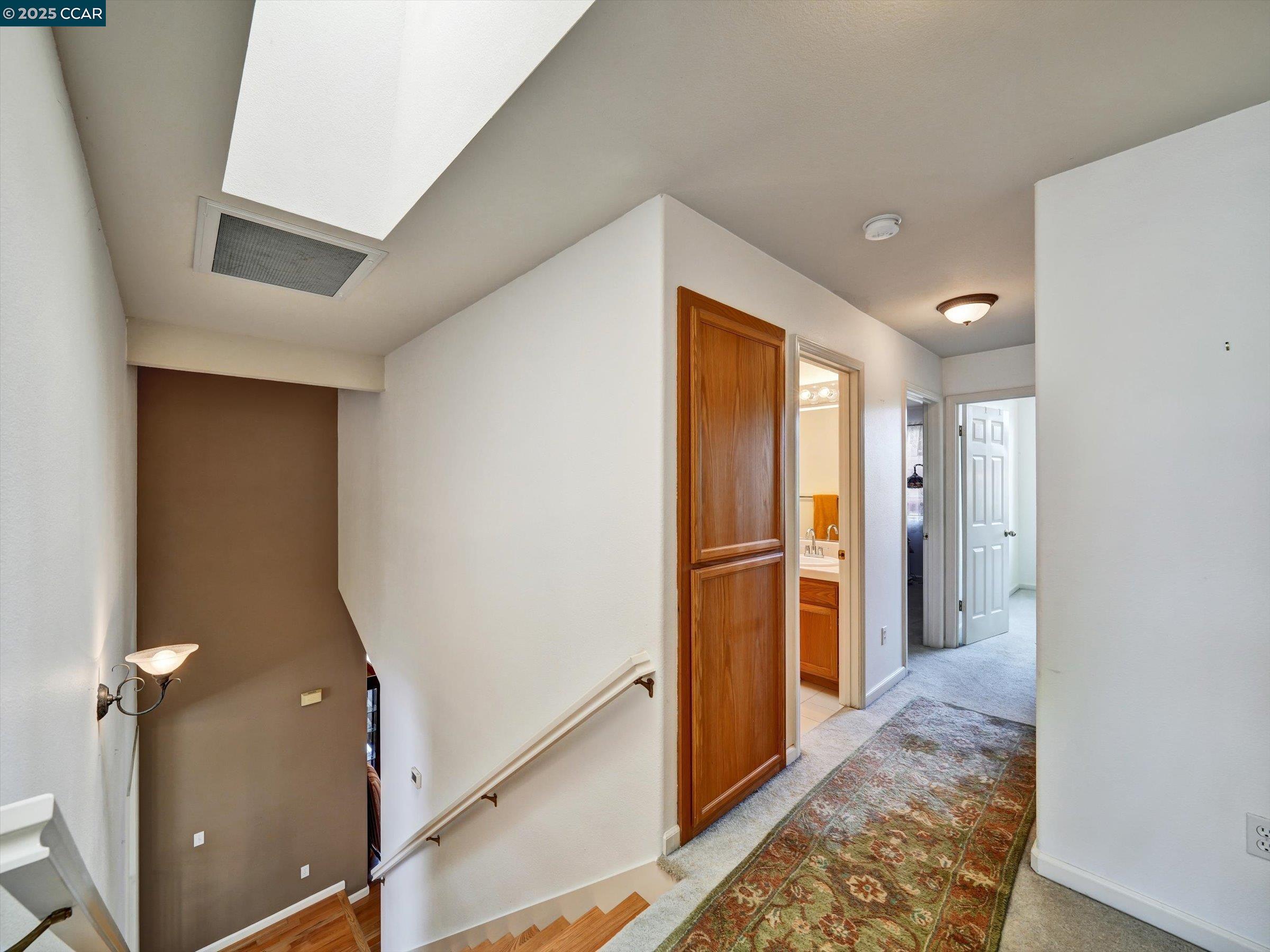 Detail Gallery Image 12 of 54 For 1023 Gailinda Ct, Petaluma,  CA 94952 - 4 Beds | 2/1 Baths