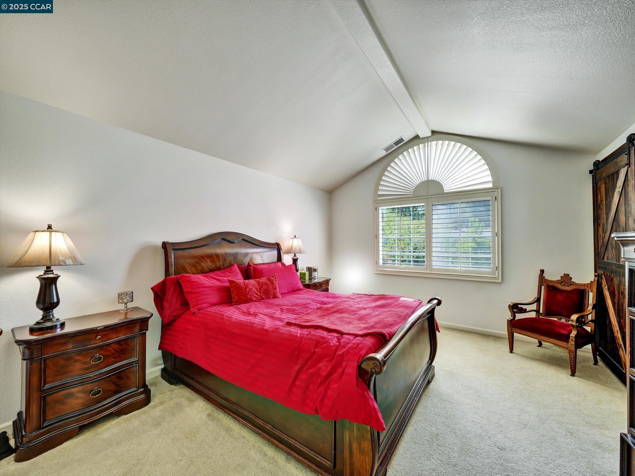 Detail Gallery Image 13 of 54 For 1023 Gailinda Ct, Petaluma,  CA 94952 - 4 Beds | 2/1 Baths