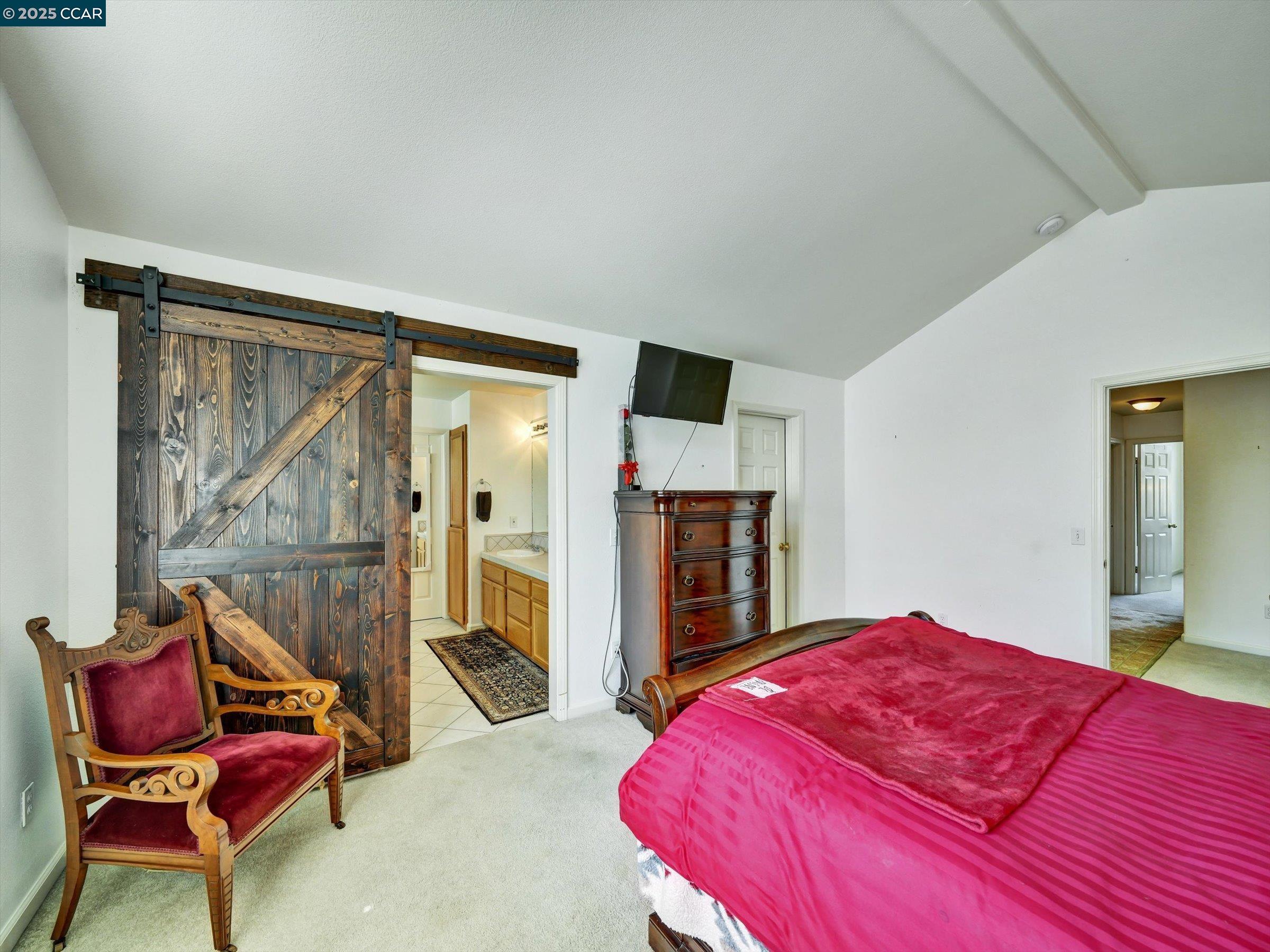 Detail Gallery Image 15 of 54 For 1023 Gailinda Ct, Petaluma,  CA 94952 - 4 Beds | 2/1 Baths