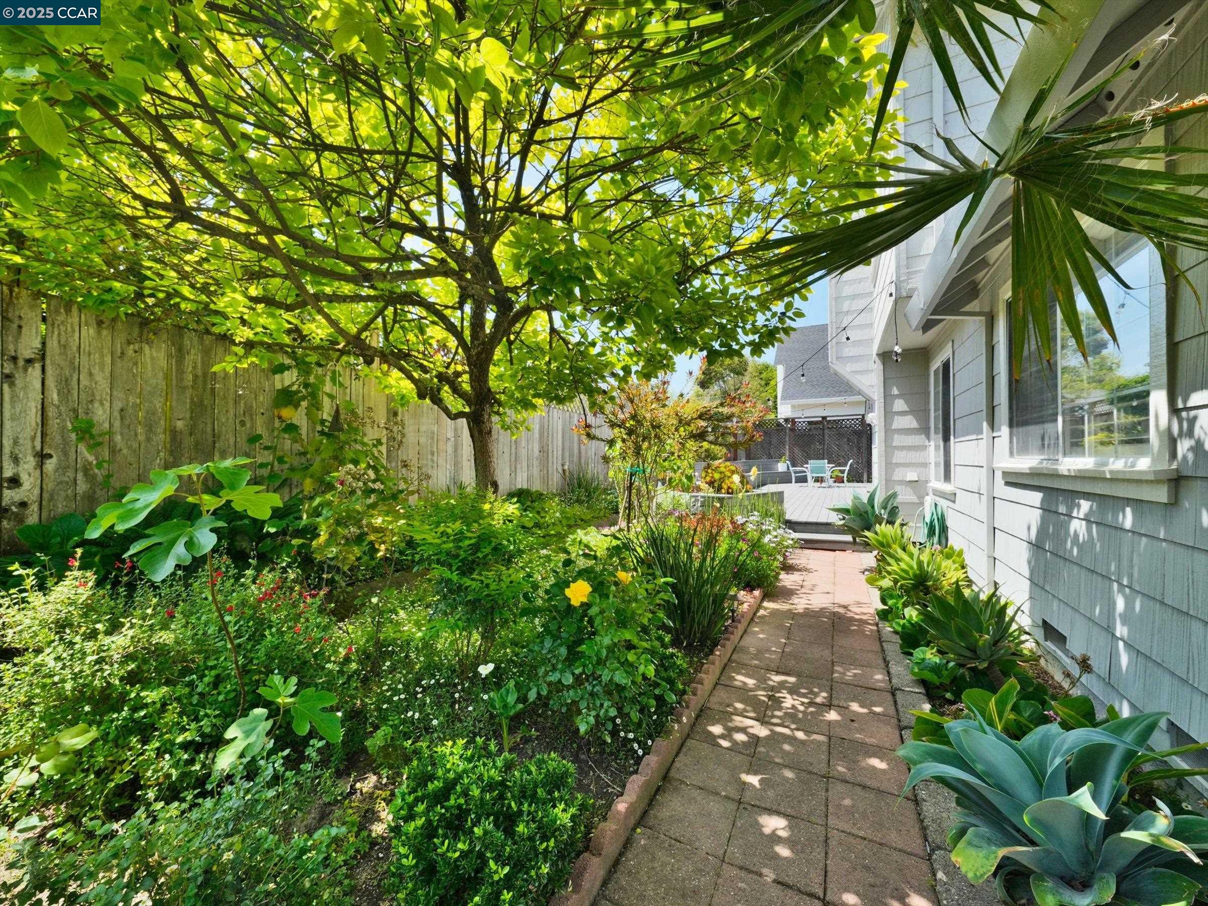 Detail Gallery Image 34 of 54 For 1023 Gailinda Ct, Petaluma,  CA 94952 - 4 Beds | 2/1 Baths