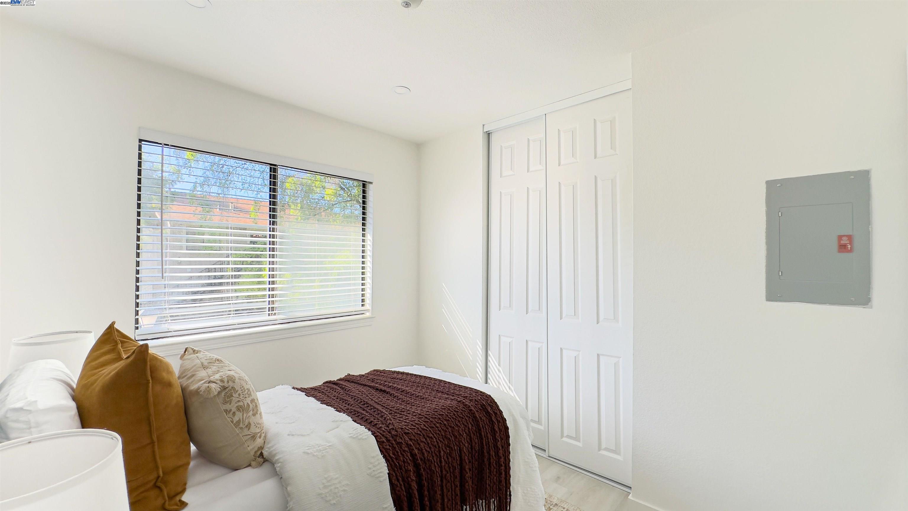 Detail Gallery Image 17 of 27 For 214 Galano Plz, Union City,  CA 94587 - 2 Beds | 1 Baths
