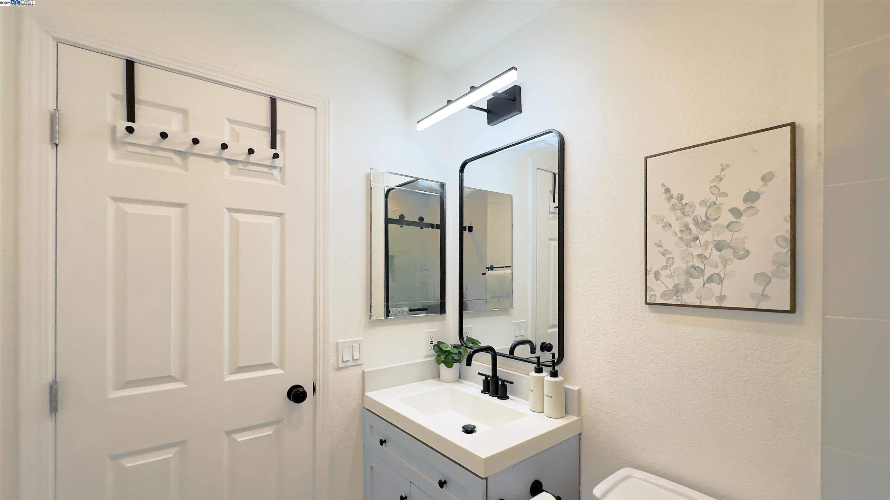 Detail Gallery Image 20 of 27 For 214 Galano Plz, Union City,  CA 94587 - 2 Beds | 1 Baths
