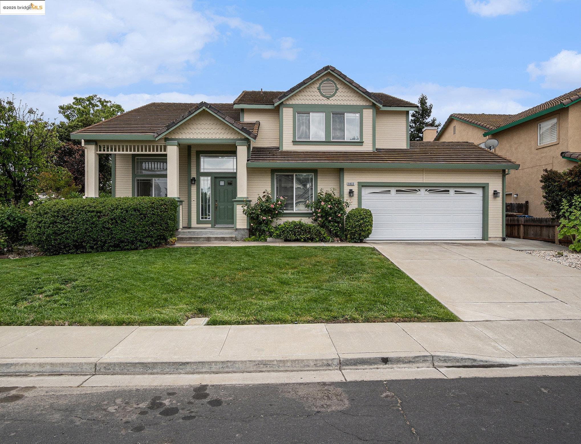 Detail Gallery Image 1 of 1 For 5032 Apache Ct, Antioch,  CA 94531 - 4 Beds | 3 Baths