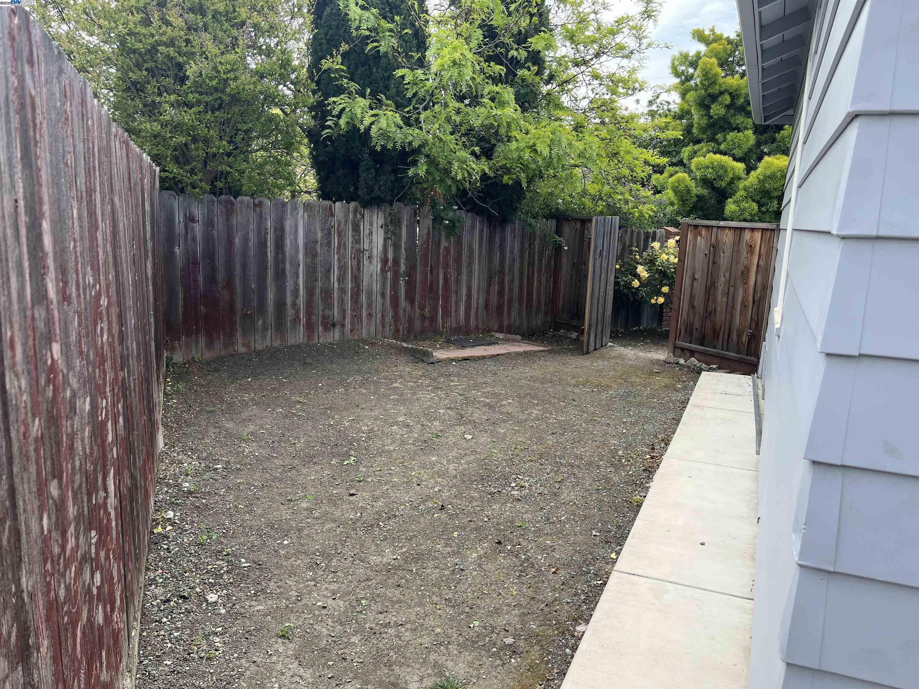 Detail Gallery Image 21 of 22 For 1775 141st Ave, San Leandro,  CA 94578 - 2 Beds | 1 Baths