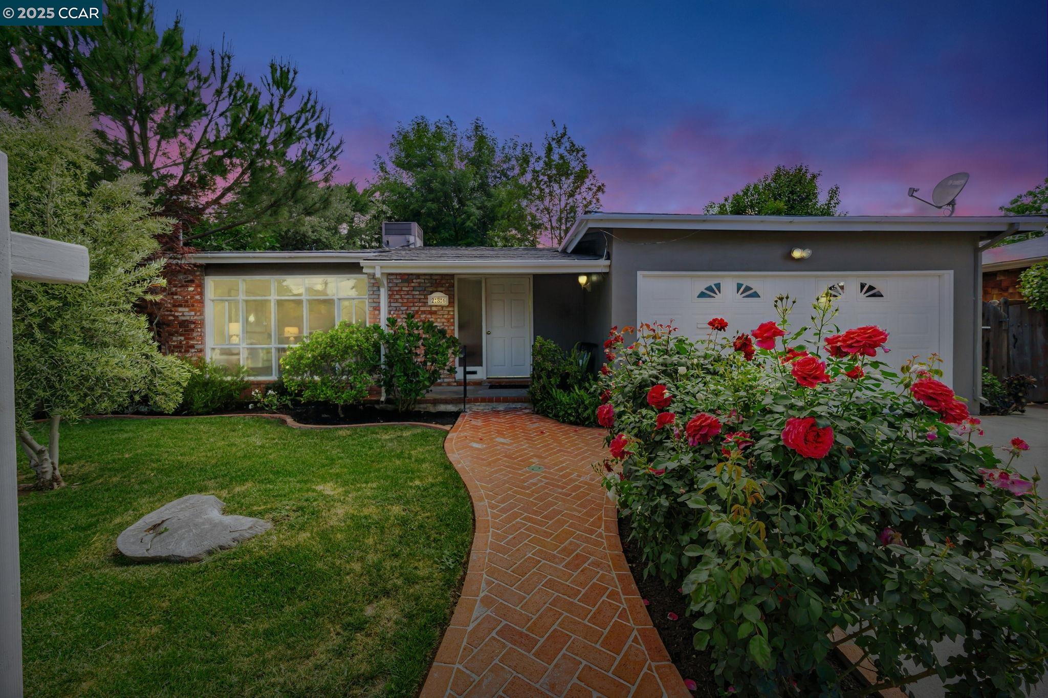Detail Gallery Image 1 of 1 For 286 Calistoga Dr, Pittsburg,  CA 94565 - 3 Beds | 1/1 Baths