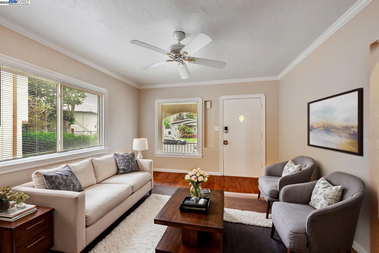 Detail Gallery Image 4 of 29 For 22741 1st St, Hayward,  CA 94541 - 2 Beds | 1 Baths