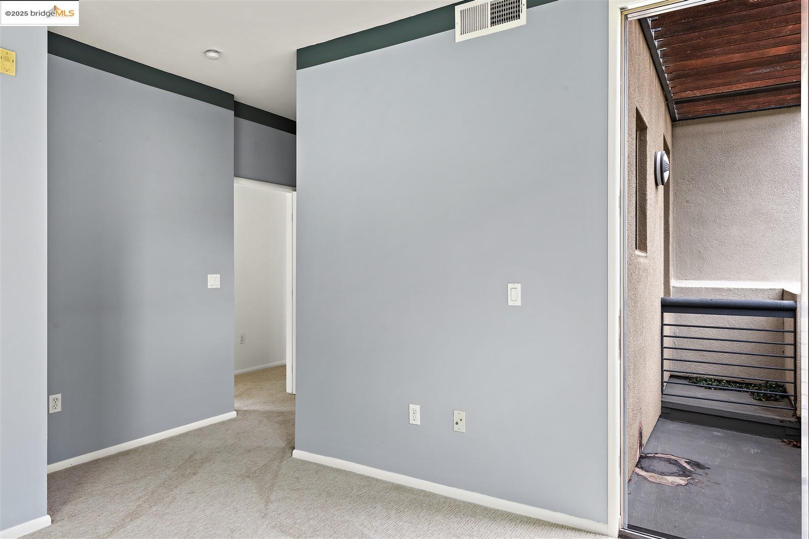 Detail Gallery Image 28 of 53 For 121 City Limits Cir, Emeryville,  CA 94608 - 2 Beds | 2/1 Baths