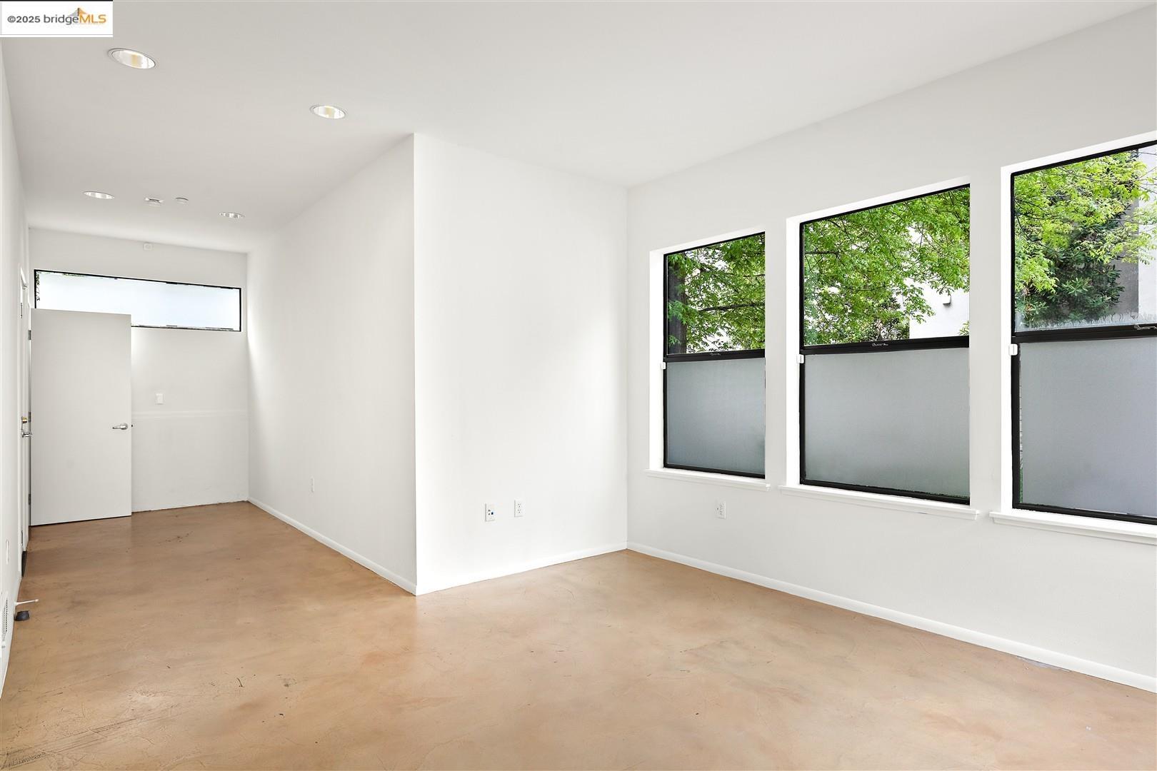 Photo #34: 41095115 Listing: Photo #34
