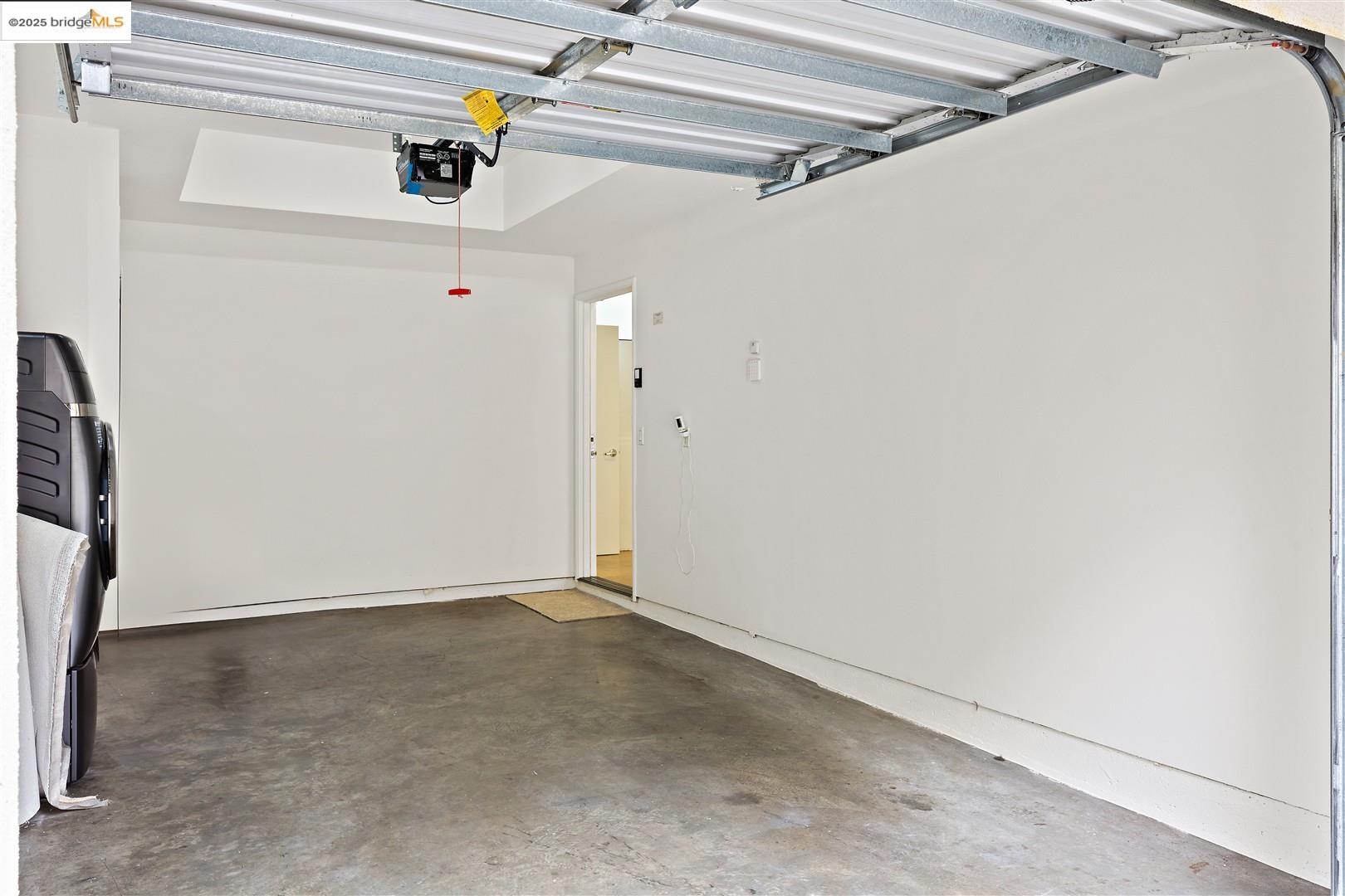 Detail Gallery Image 37 of 53 For 121 City Limits Cir, Emeryville,  CA 94608 - 2 Beds | 2/1 Baths