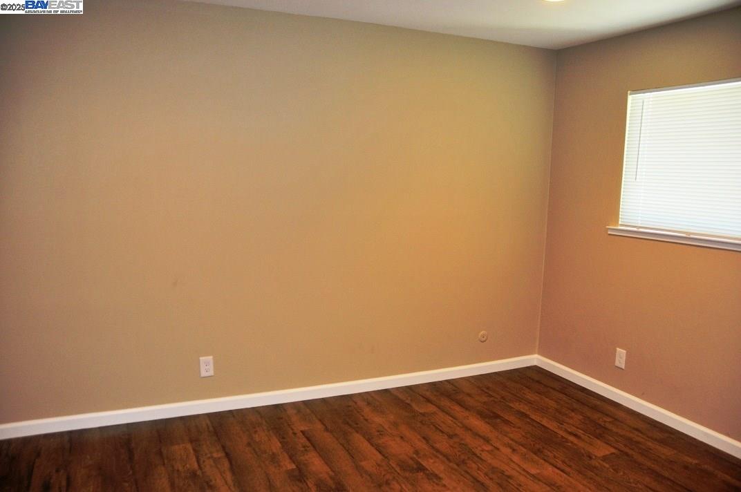 Detail Gallery Image 6 of 11 For 1581 Mendenhall Drive #4,  San Jose,  CA 95130 - 2 Beds | 2 Baths