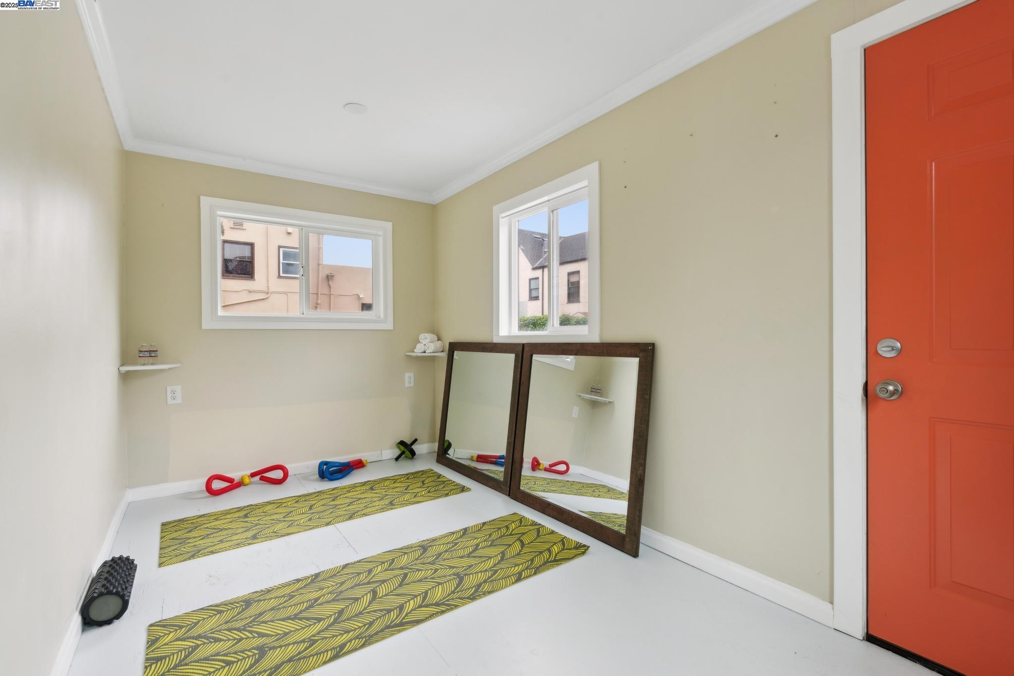Detail Gallery Image 32 of 36 For 1808 Santa Clara Ave, Alameda,  CA 94501 - 2 Beds | 1 Baths