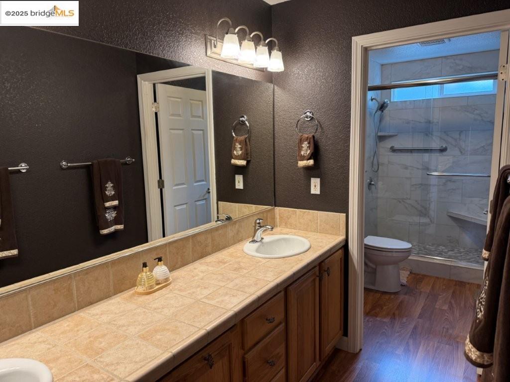 Detail Gallery Image 33 of 60 For 19620 Golden Rock Circle, Groveland,  CA 95321-9542 - 3 Beds | 2/1 Baths