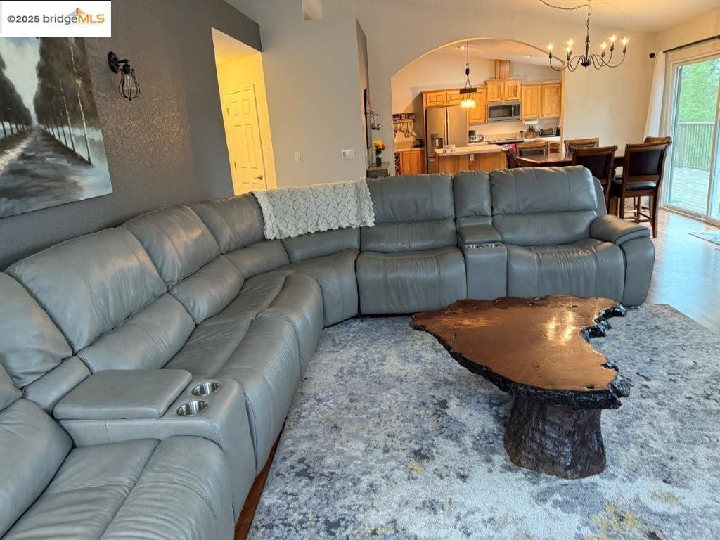 Detail Gallery Image 10 of 60 For 19620 Golden Rock Circle, Groveland,  CA 95321-9542 - 3 Beds | 2/1 Baths