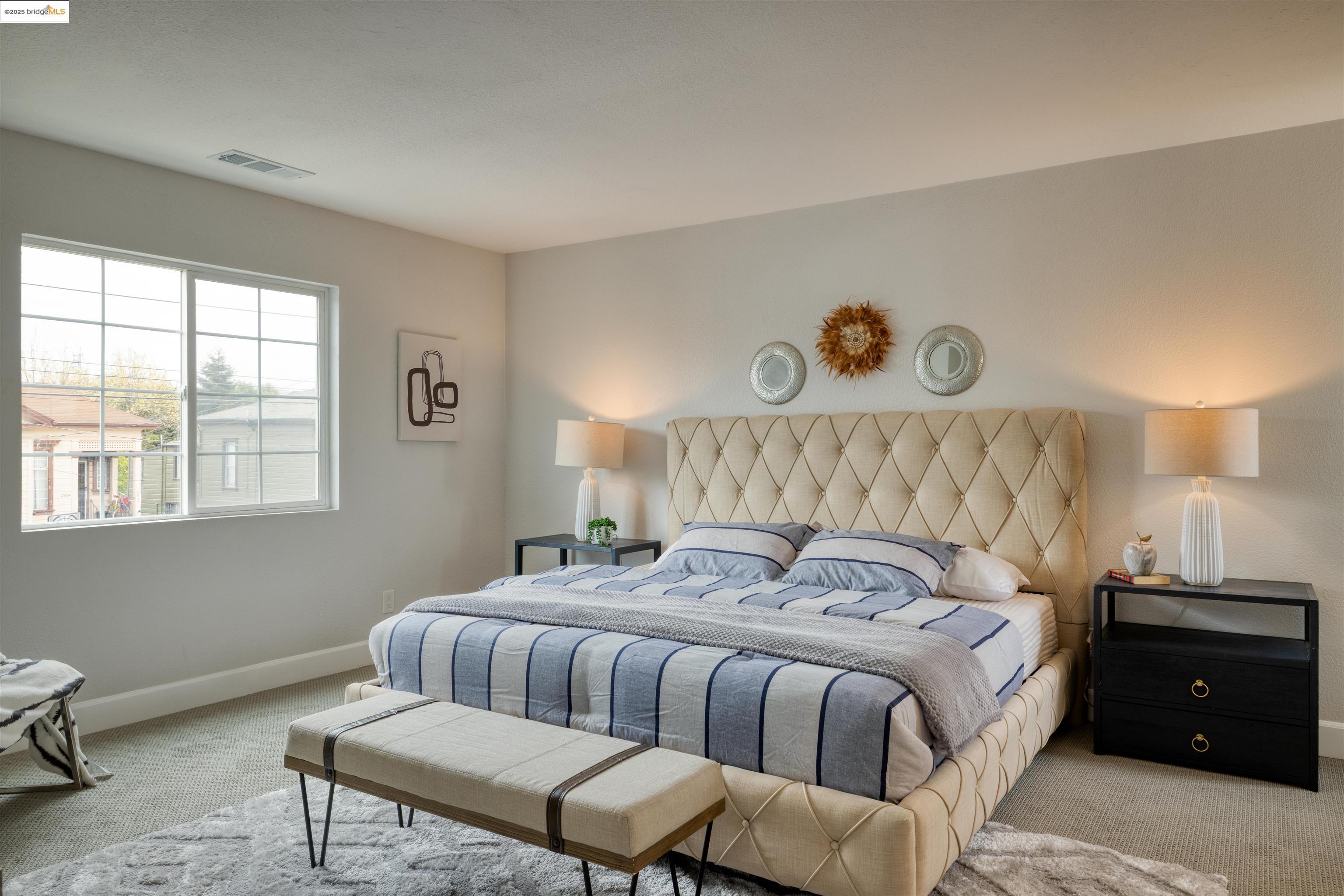 Detail Gallery Image 27 of 43 For 2915 Filbert St, Oakland,  CA 94608 - – Beds | – Baths