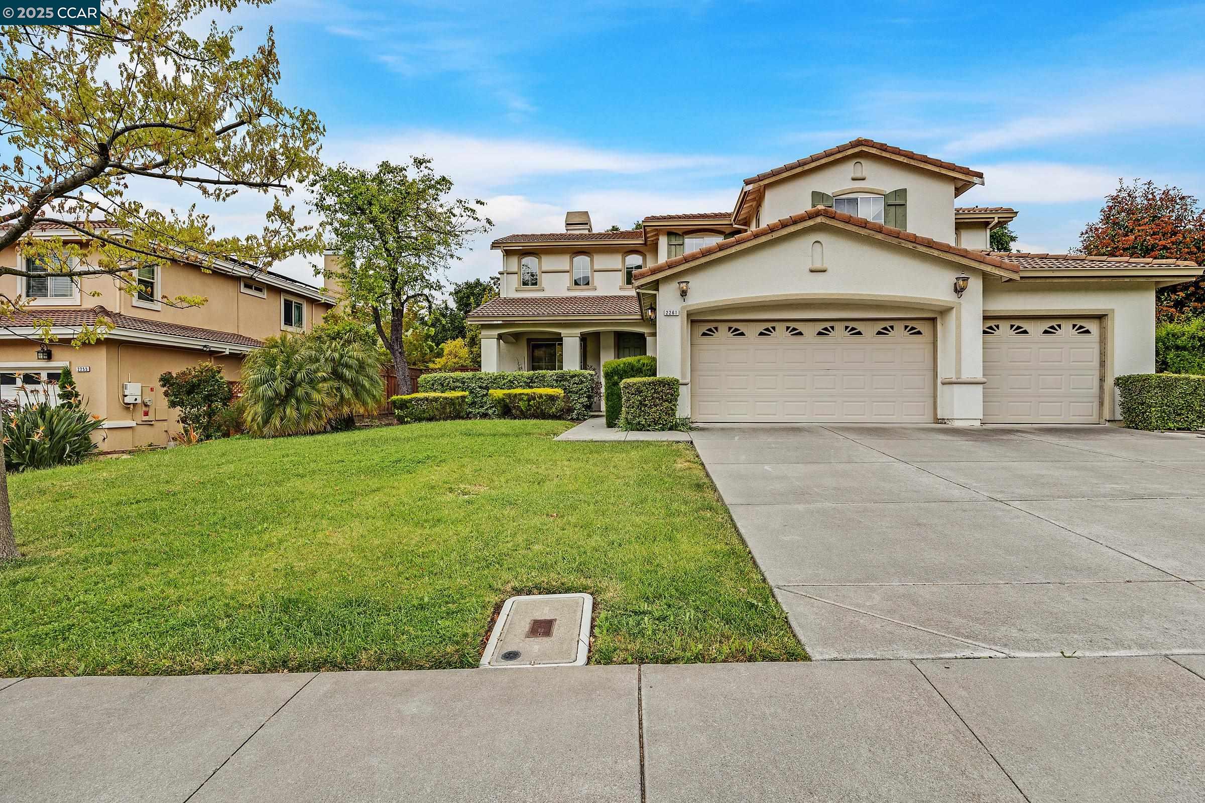 Detail Gallery Image 1 of 1 For 2261 Bennington Dr, Vallejo,  CA 94591 - 4 Beds | 3 Baths