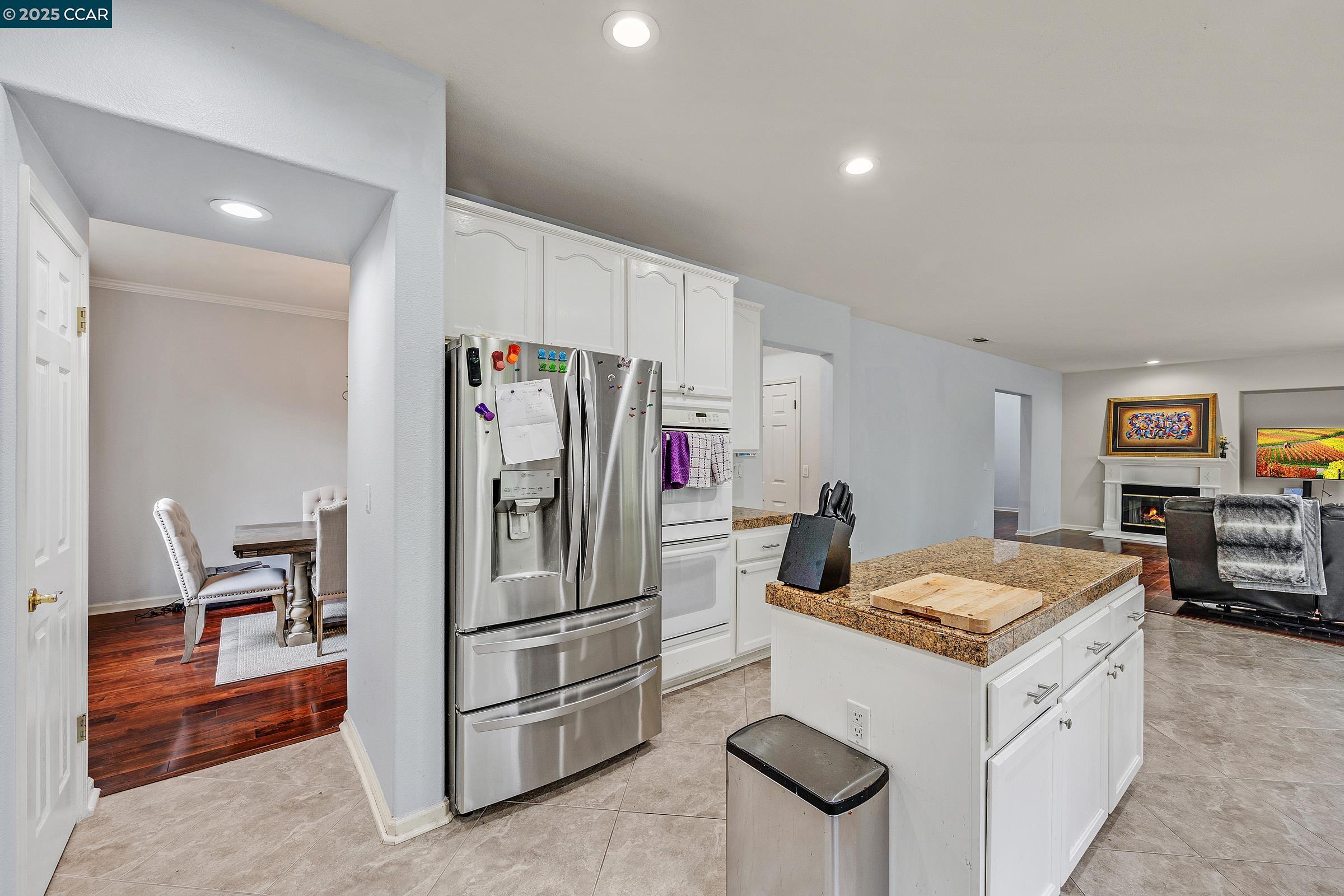 Detail Gallery Image 17 of 43 For 2261 Bennington Dr, Vallejo,  CA 94591 - 4 Beds | 3 Baths