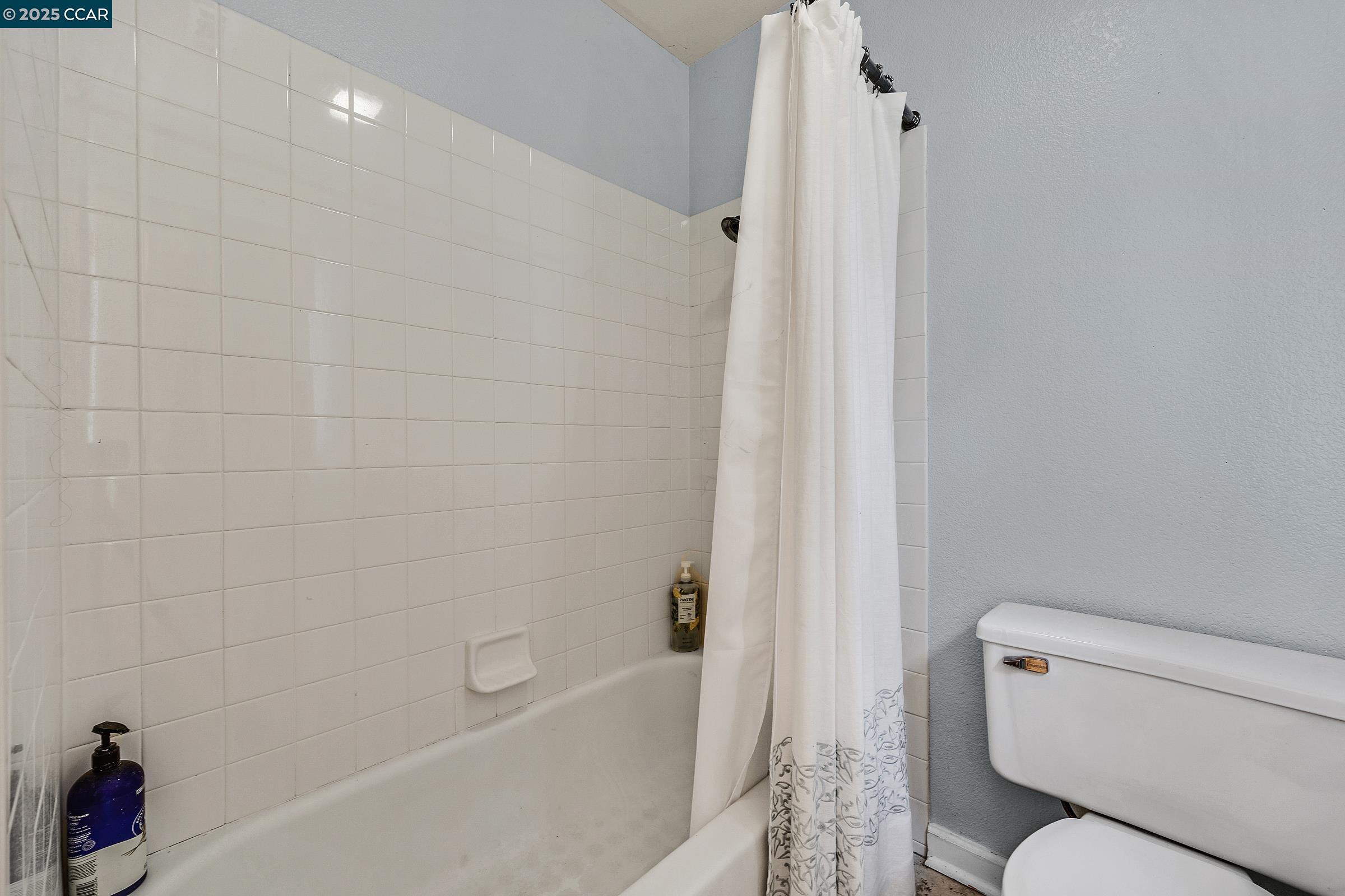 Detail Gallery Image 23 of 43 For 2261 Bennington Dr, Vallejo,  CA 94591 - 4 Beds | 3 Baths