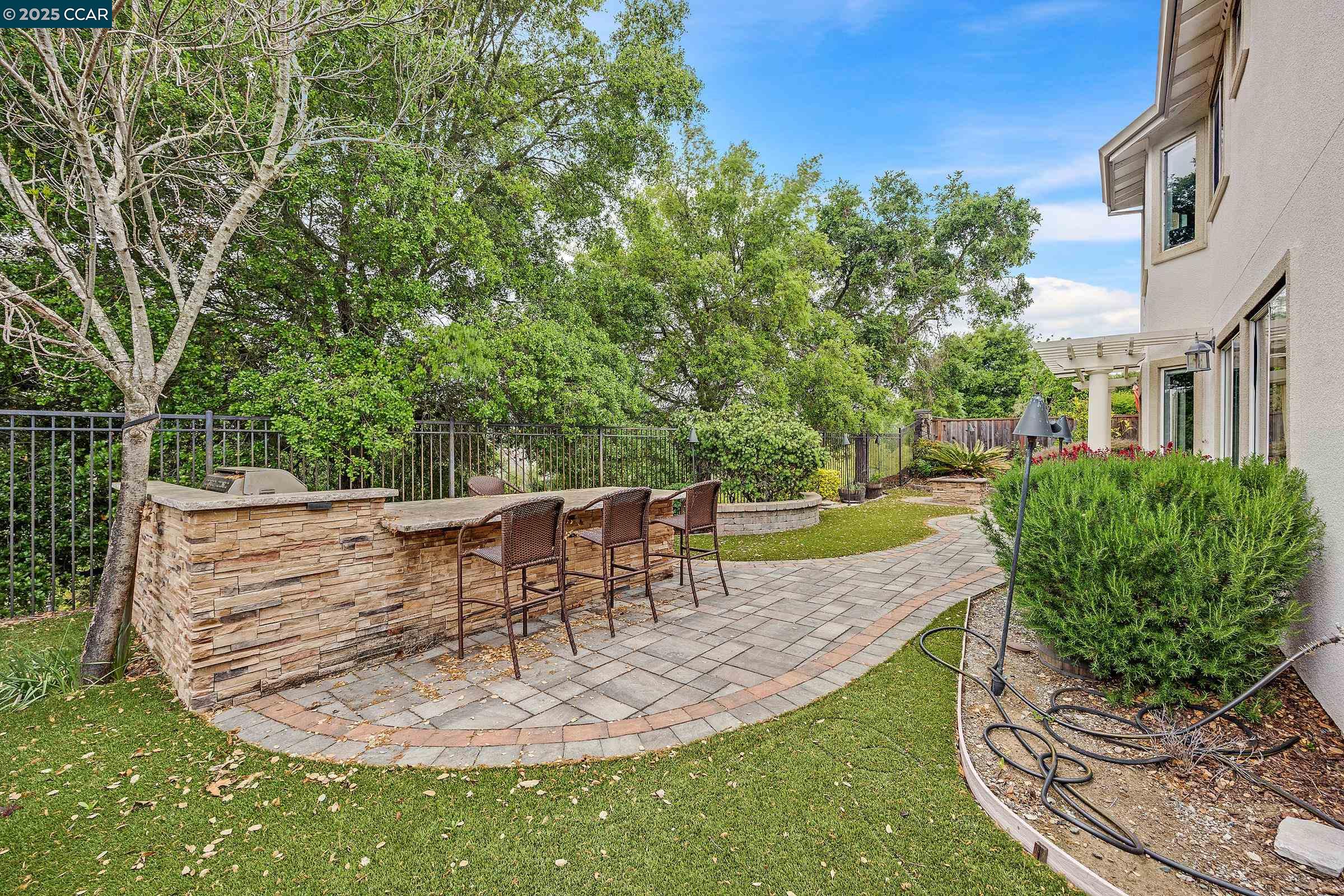 Detail Gallery Image 37 of 43 For 2261 Bennington Dr, Vallejo,  CA 94591 - 4 Beds | 3 Baths