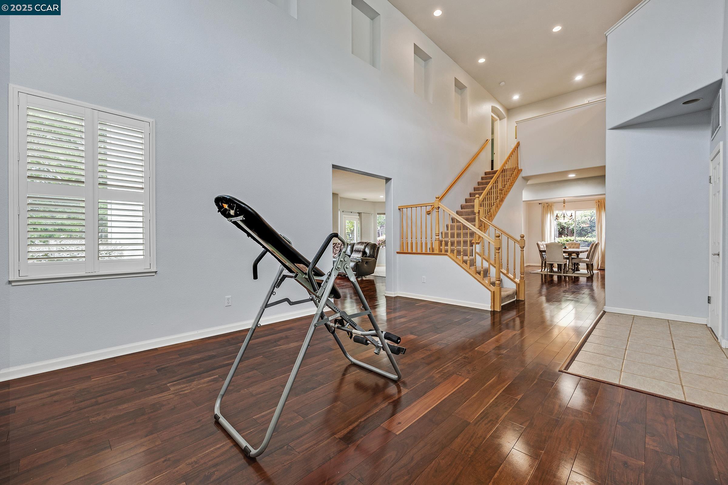 Detail Gallery Image 8 of 43 For 2261 Bennington Dr, Vallejo,  CA 94591 - 4 Beds | 3 Baths