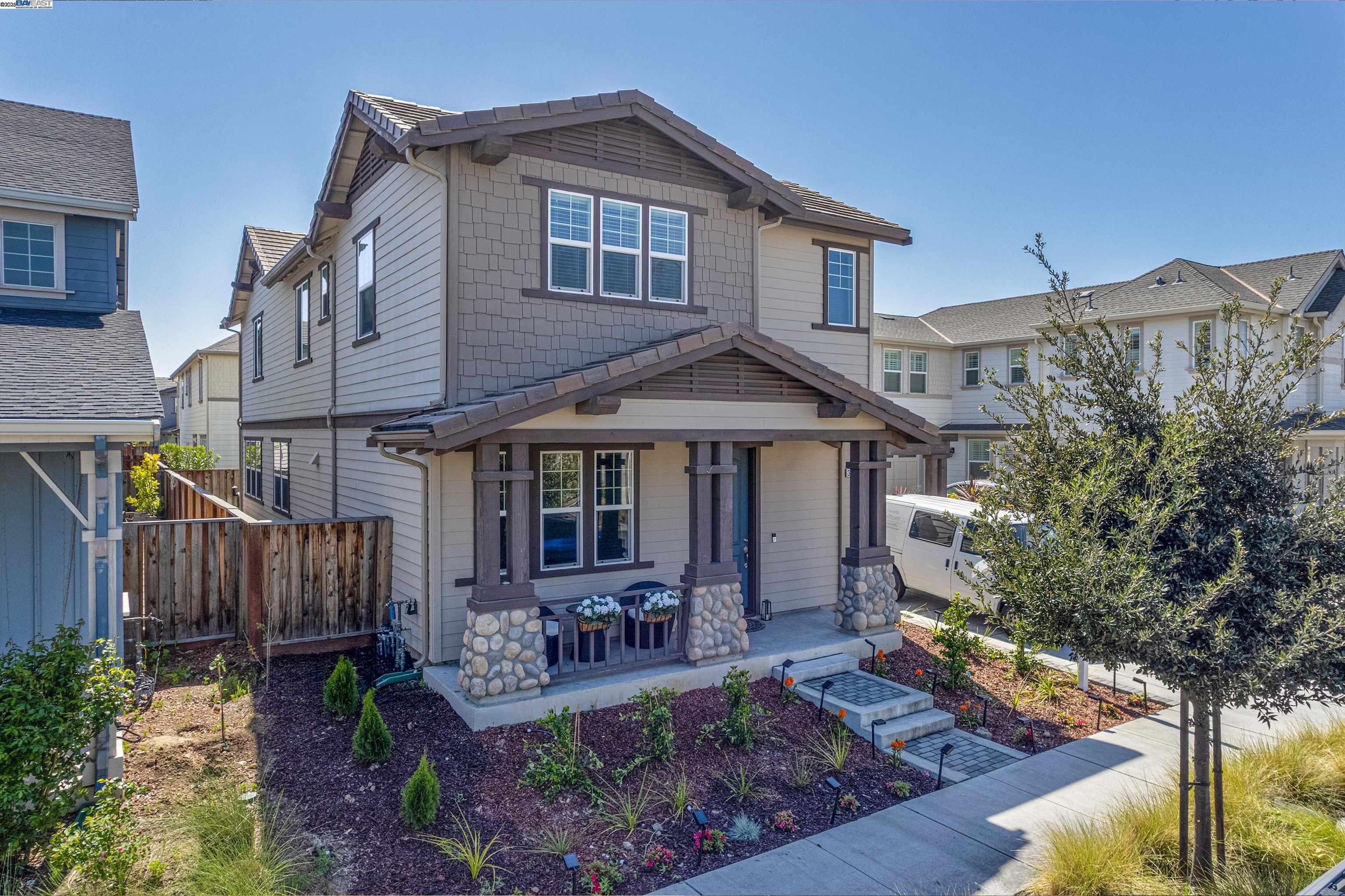 33964 Horseshoe Loop