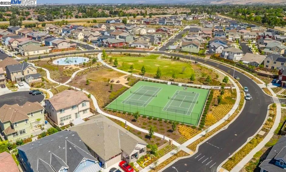 Detail Gallery Image 39 of 46 For 33964 Horseshoe Loop, Fremont,  CA 94555 - 5 Beds | 2/1 Baths