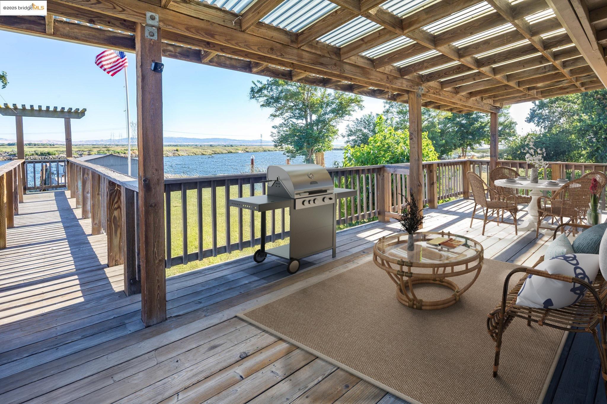 Detail Gallery Image 11 of 21 For 1376 Taylor Rd, Bethel Island,  CA 94511 - 3 Beds | 2 Baths