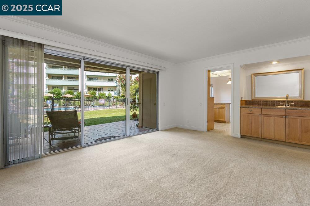 Photo #11: 41095143 Listing: Photo #11