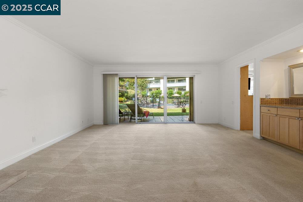 Photo #10: 41095143 Listing: Photo #10