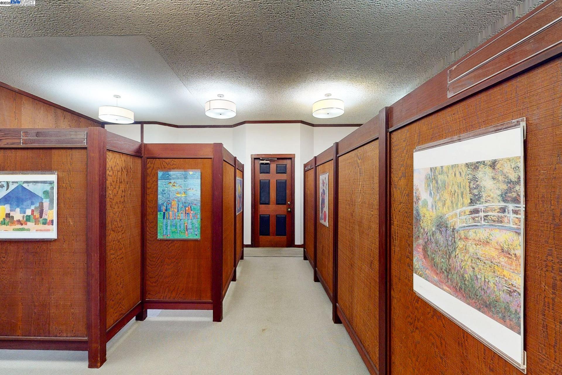 Detail Gallery Image 12 of 60 For 2702 Dana St, Berkeley,  CA 94705 - – Beds | – Baths