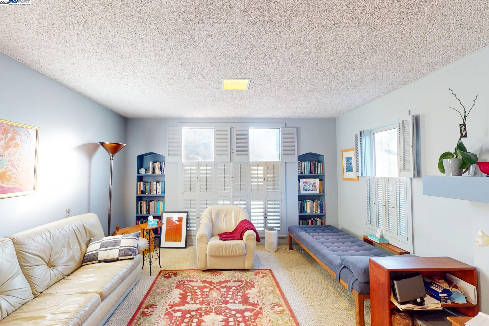 Detail Gallery Image 16 of 60 For 2702 Dana St, Berkeley,  CA 94705 - – Beds | – Baths