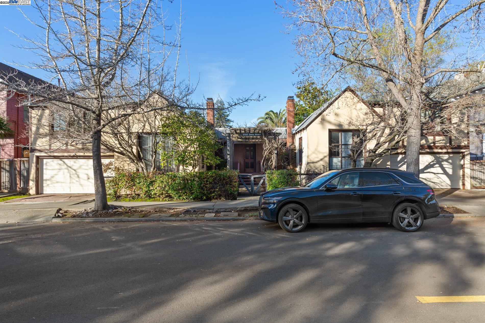 Detail Gallery Image 3 of 60 For 2702 Dana St, Berkeley,  CA 94705 - – Beds | – Baths