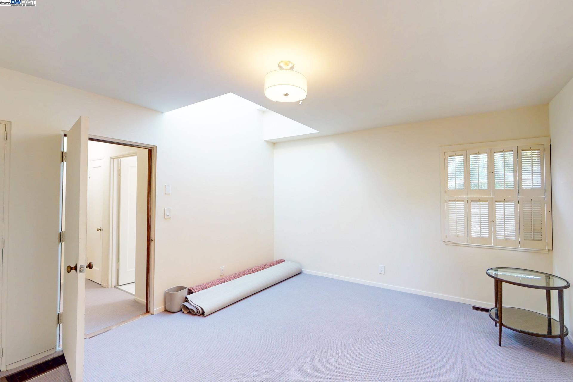 Detail Gallery Image 24 of 60 For 2702 Dana St, Berkeley,  CA 94705 - – Beds | – Baths
