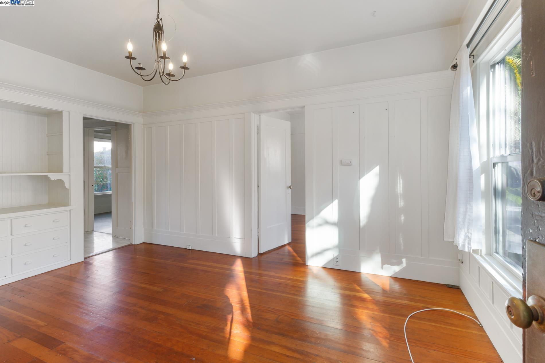 Detail Gallery Image 37 of 60 For 2702 Dana St, Berkeley,  CA 94705 - – Beds | – Baths
