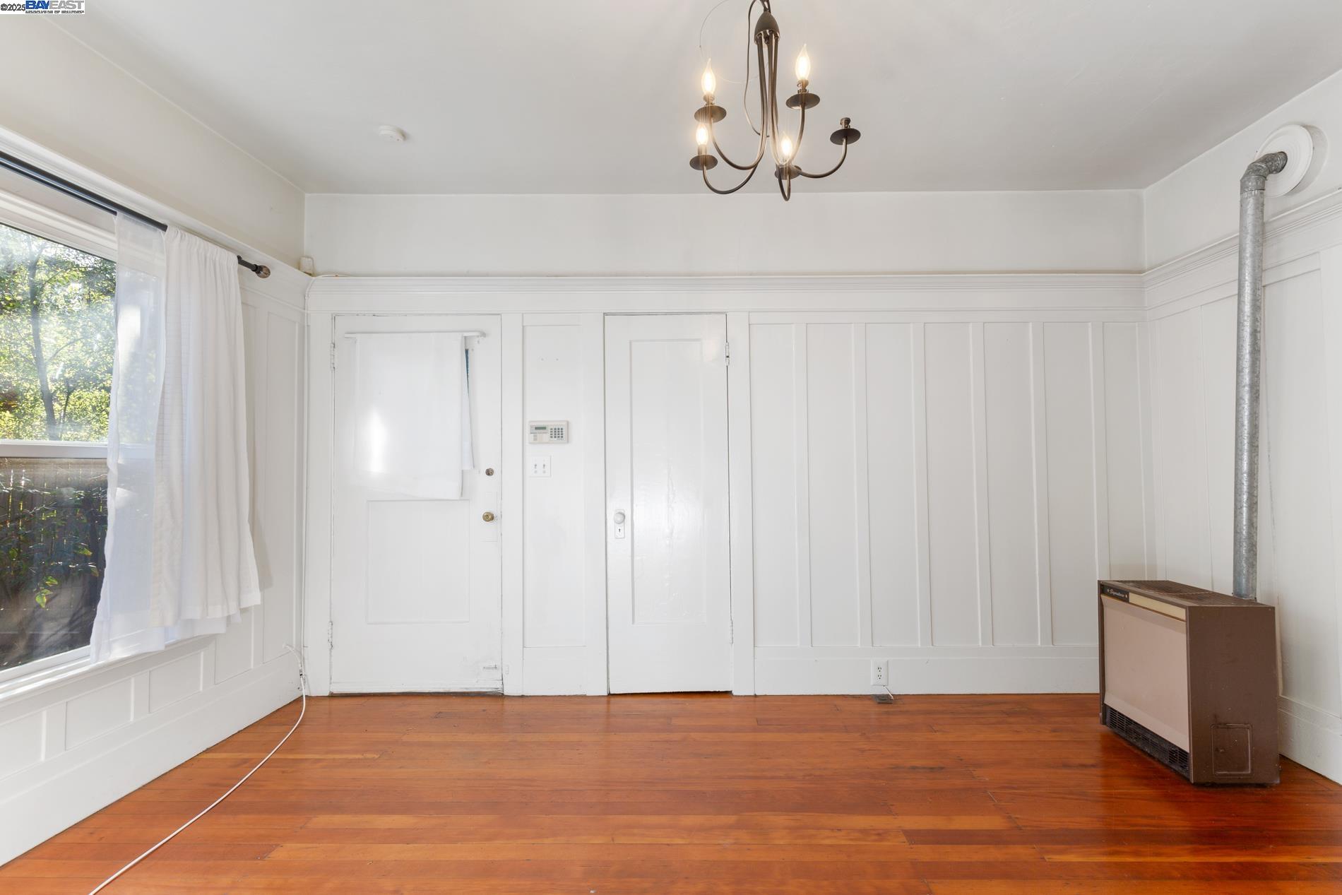 Detail Gallery Image 38 of 60 For 2702 Dana St, Berkeley,  CA 94705 - – Beds | – Baths