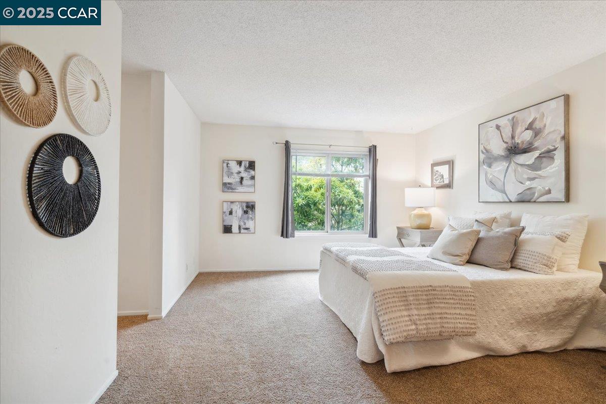 Detail Gallery Image 15 of 34 For 1167 Verdemar Dr, Alameda,  CA 94502 - 3 Beds | 2/1 Baths