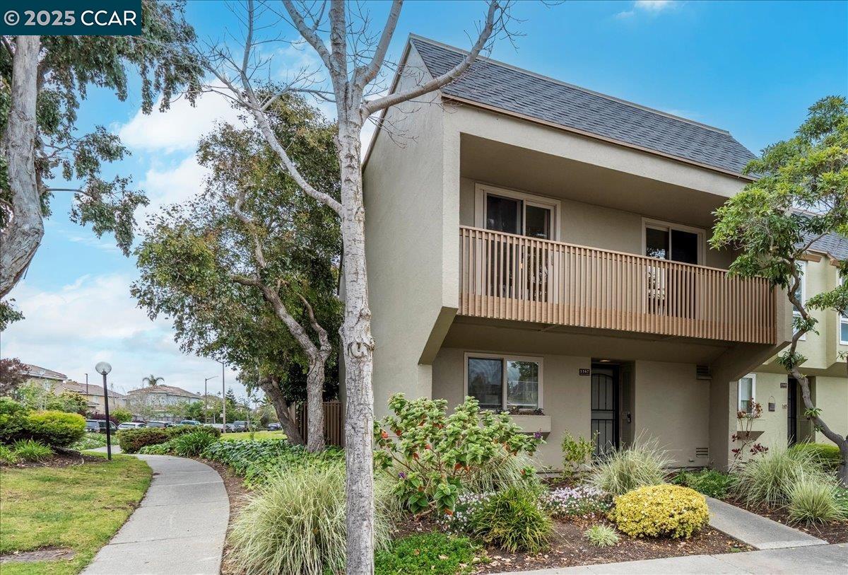 Detail Gallery Image 33 of 34 For 1167 Verdemar Dr, Alameda,  CA 94502 - 3 Beds | 2/1 Baths