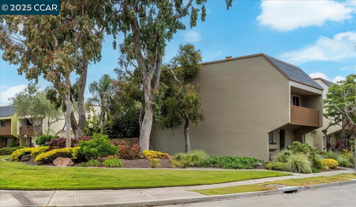 Detail Gallery Image 34 of 34 For 1167 Verdemar Dr, Alameda,  CA 94502 - 3 Beds | 2/1 Baths