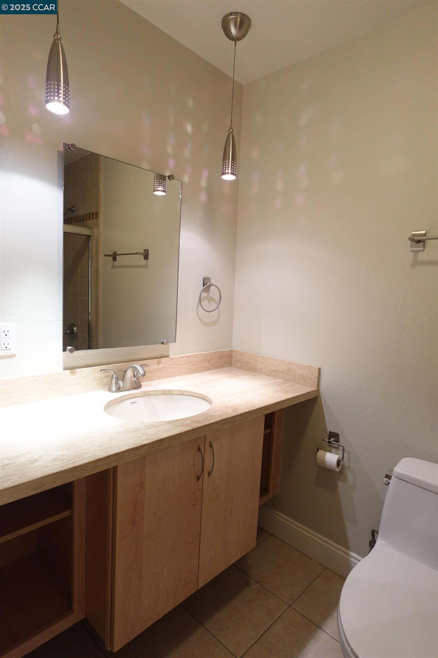 410 N Civic Dr # 301, Walnut Creek, California 94596, 2 Bedrooms Bedrooms, 5 Rooms Rooms,2 BathroomsBathrooms,Residential Lease,For Rent,410 N Civic Dr # 301,41095153