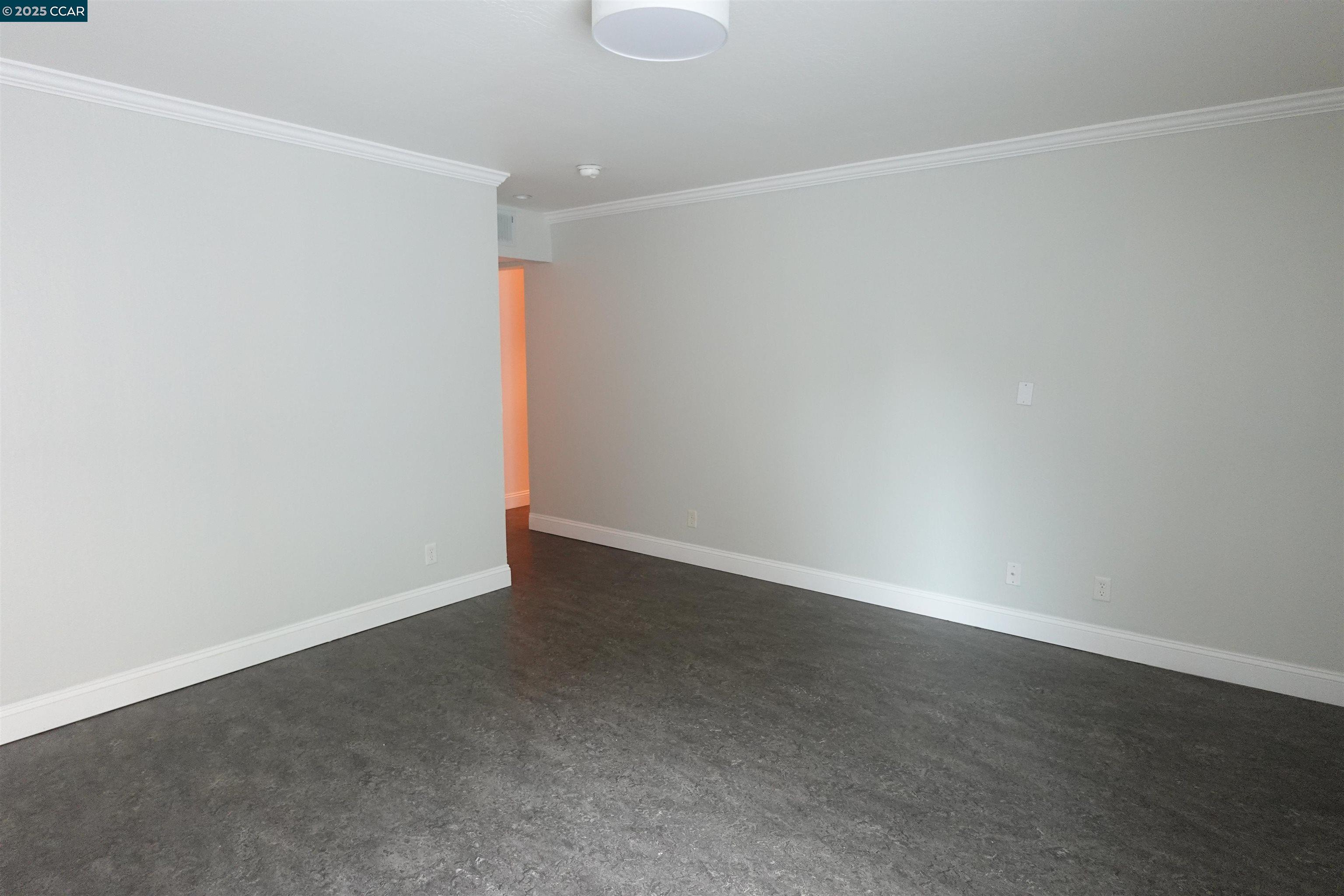 410 N Civic Dr # 301, Walnut Creek, California 94596, 2 Bedrooms Bedrooms, 5 Rooms Rooms,2 BathroomsBathrooms,Residential Lease,For Rent,410 N Civic Dr # 301,41095153